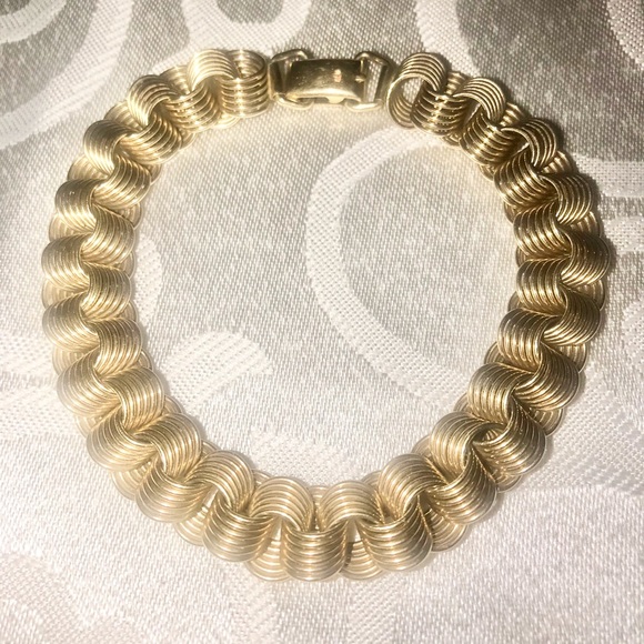 Vintage Jewelry - Chunky Link Vintage 12K Gold Filled (120 12K GF) Bracelet